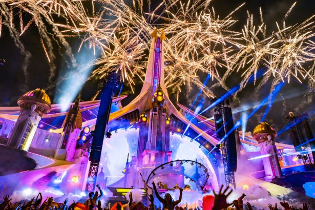 The Global Appeal of EDM: How It Attracts Audiences Worldwide