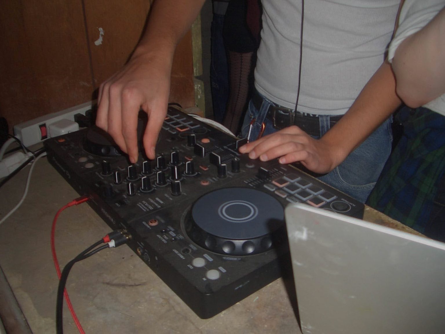 Rave Culture Takes Over New Paltz: DJs Elevate the Experience