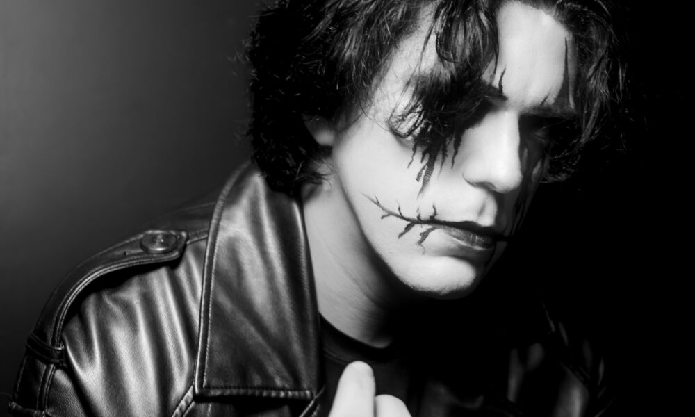 William Bleak Debuts Their Latest Single “Ghost Waltz”