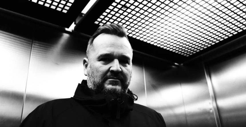 04 CrazyPGardnTaproom