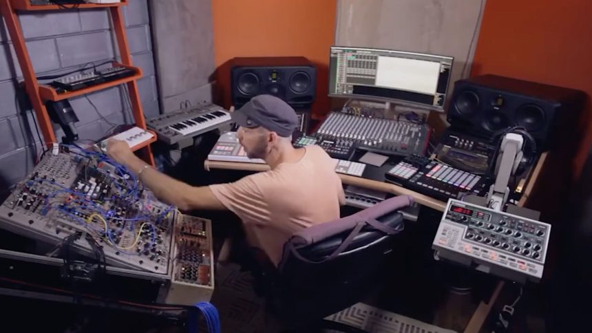 57NYuT2eM42h2vJQu8Vn7o 2514 80