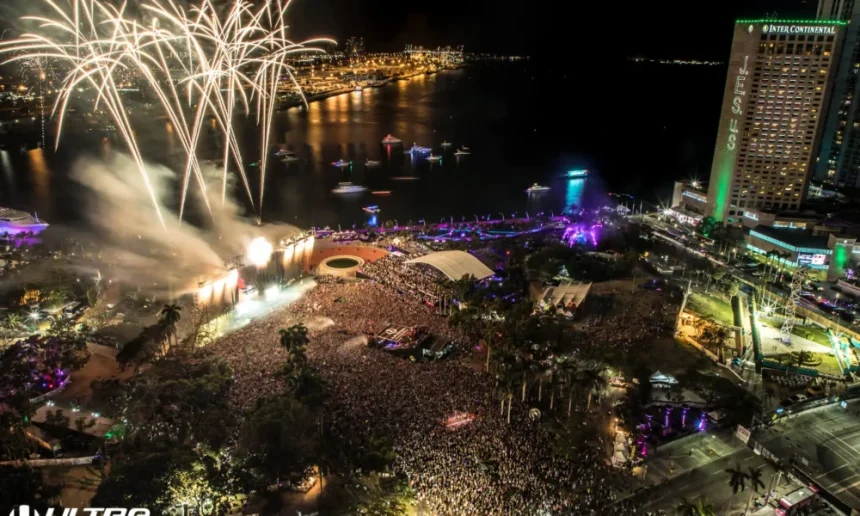 ultra cover 1000x600