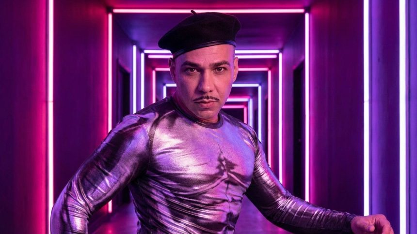 Creative Job Drafts A man with a mustache and a black beret wears a hyeNr Yj
