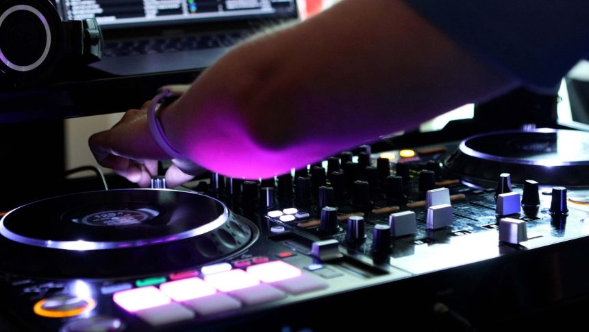 DJ club
