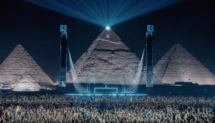 anyma performs historic double set great pyramids of giza 1024x576 1 1000x576