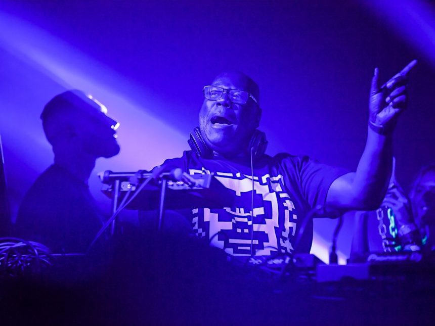 Carl Cox hero@2000x1500 1068x801
