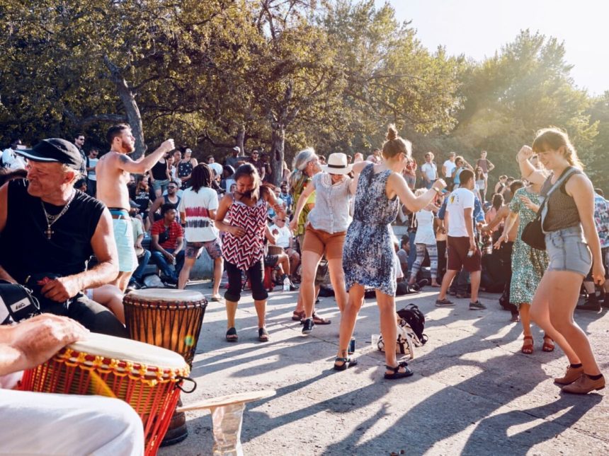 dancing people at festival 1200x900