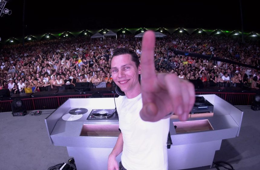 tiesto ultra 2005