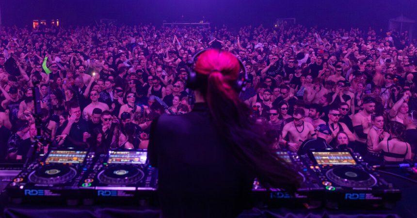00trav warsaw clubs zflk facebookJumbo