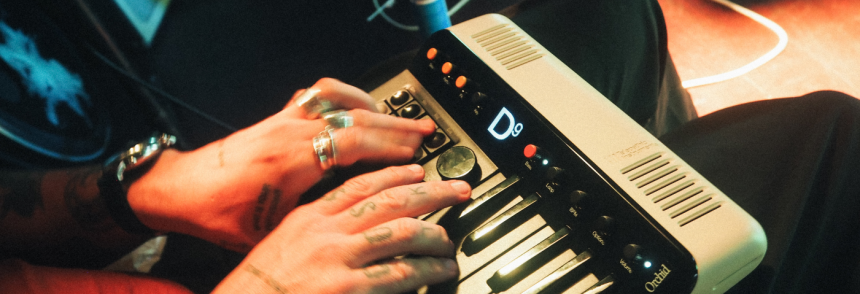 Attack Mag Reviews Orchid 1