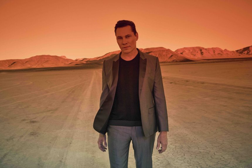Tiesto Press Photo Photo Credit Beau Grealy scaled