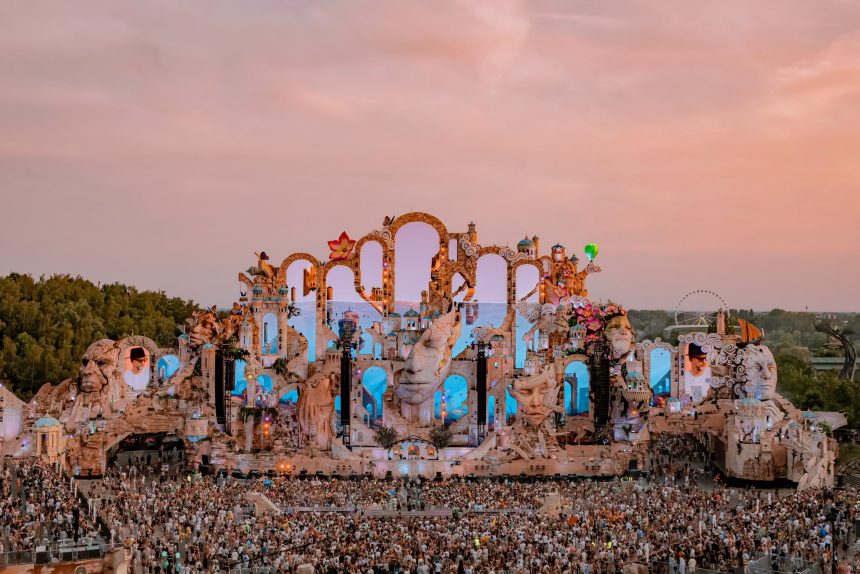Tomorrowland 2026 Mainstage 02