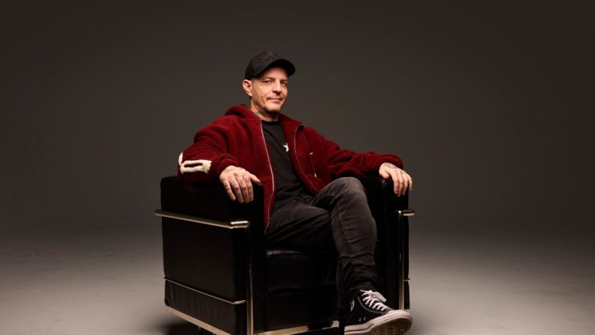 DEADMAU523698