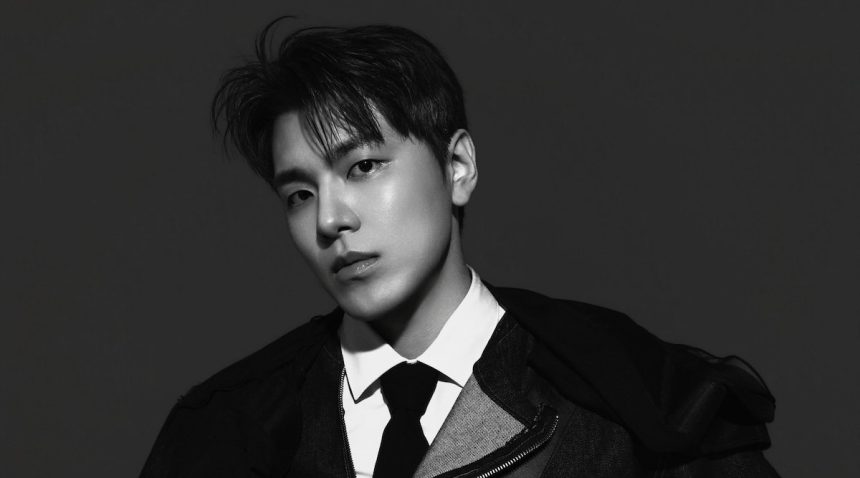 ion seoul black and white promo featured 090226